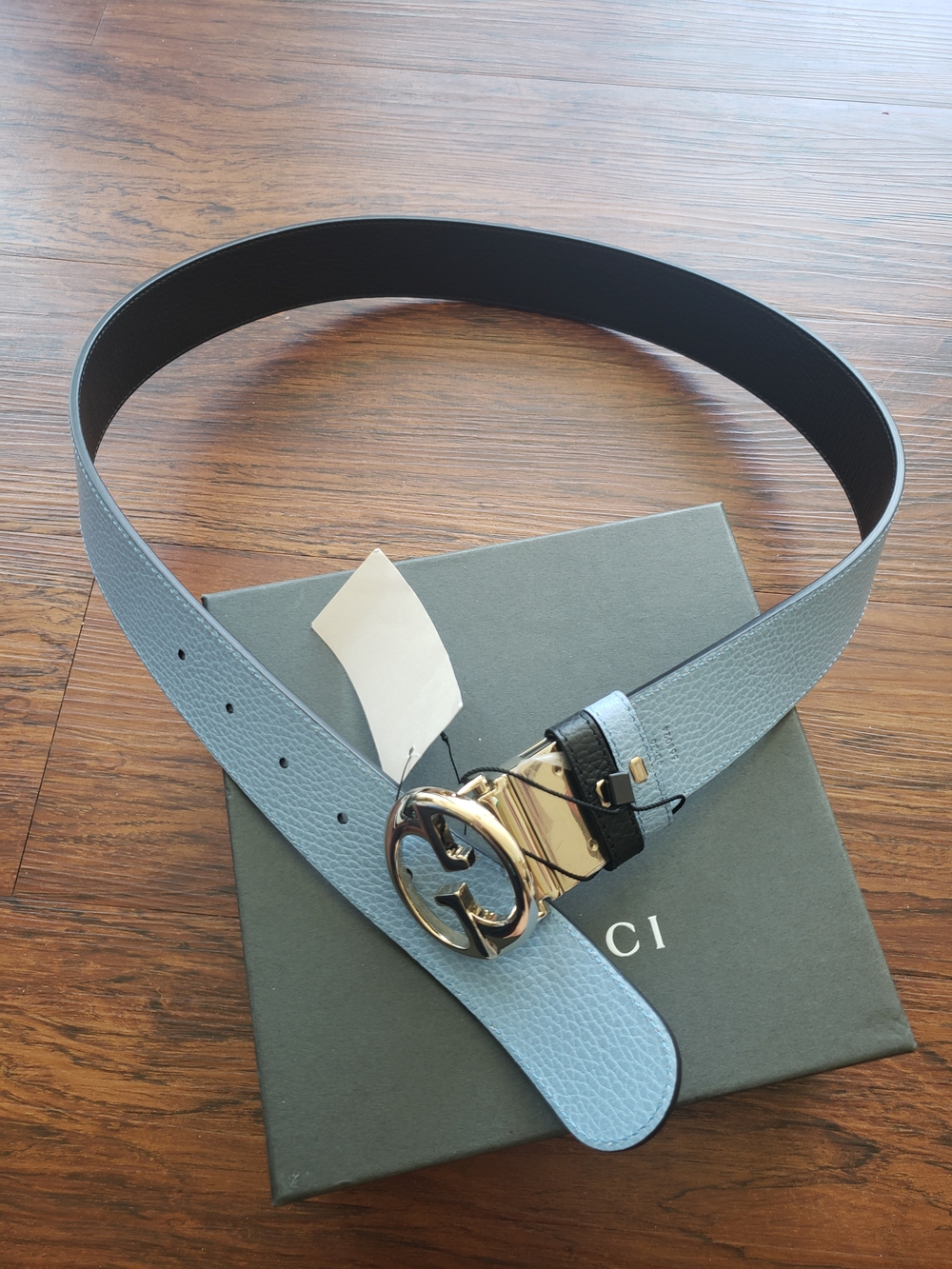 Gucci Light Blue Black Reversible Leather Belt Size 36in Gold Double G Buckle - Picture 2 of 5